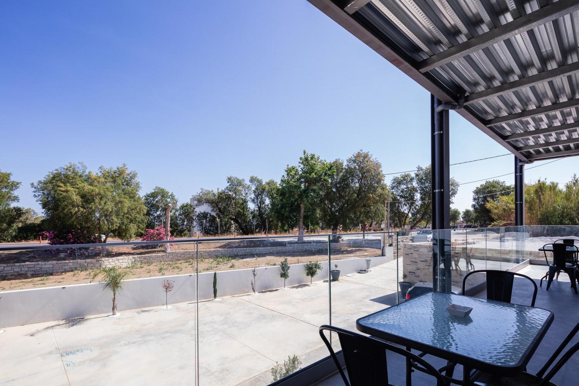 Hotel Iosifina, 80 Metres From Episkopi Beach! Dhramia Номер фото